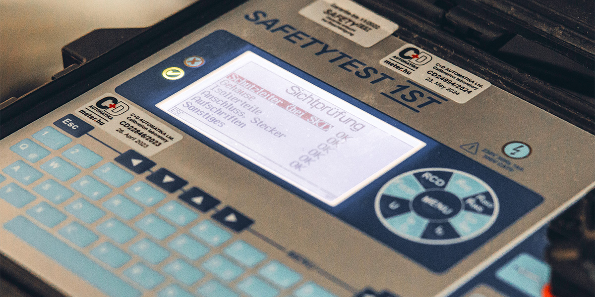 STEF Elektrotechnik - Elektrobefund Messgerät